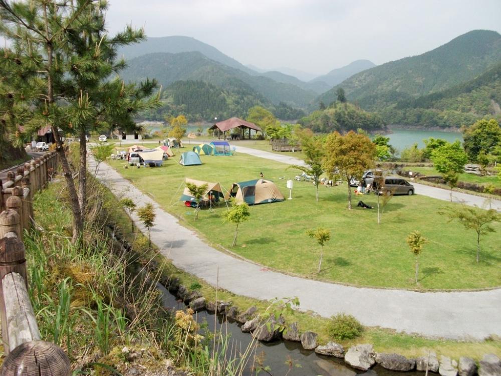 魚梁瀬森林公園オートキャンプ場