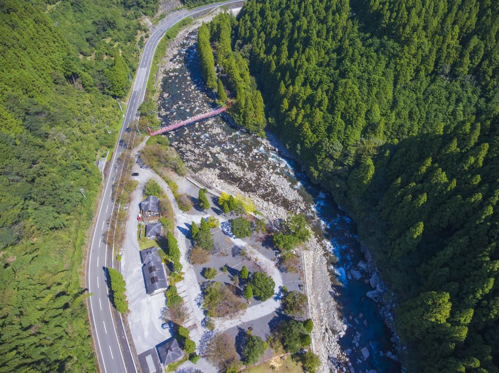 安田川アユおどる清流キャンプ場